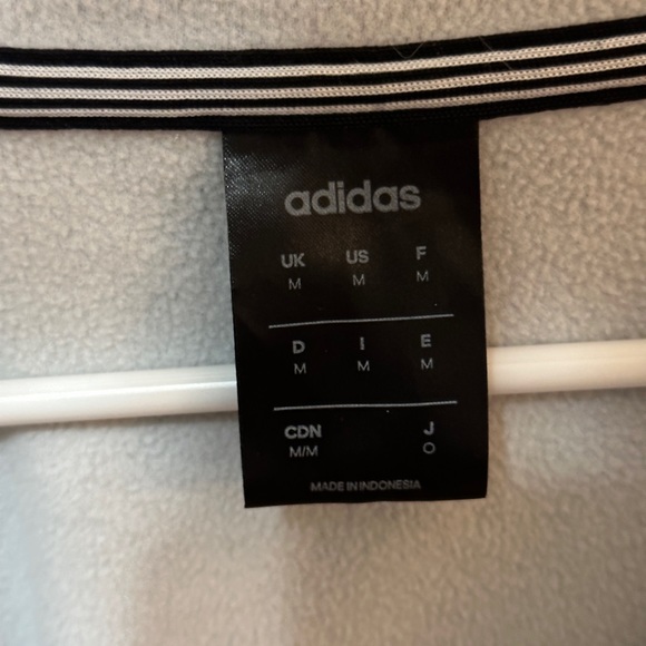Adidas hoodie - great condition - Picture 3 of 3